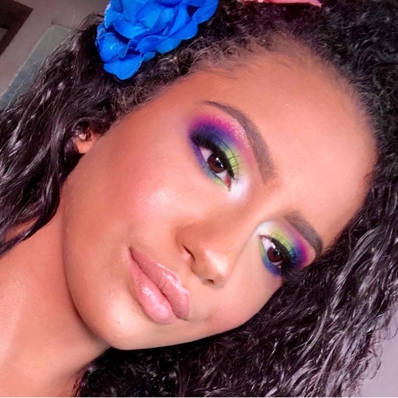 🧞‍♂️LE🧞‍♂️MAC Aladdin Collection Lipglass- Magic Carpet Ride - Picture 13 of 16